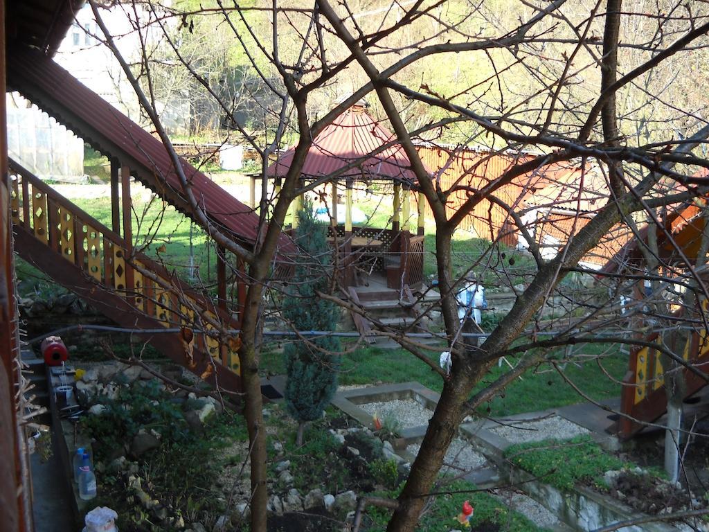 Hotel Smerekova Hata Jassinja Exterior foto