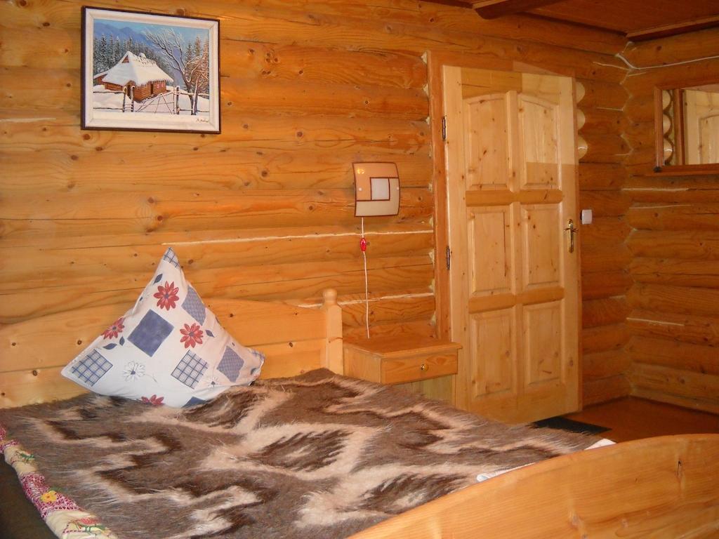 Hotel Smerekova Hata Jassinja Zimmer foto